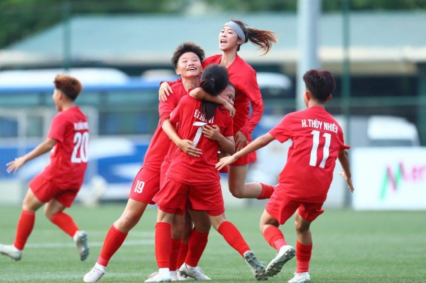 z6744894227992_6849bfd5f4e87eee240a56c114e2d62a-e1750943633894