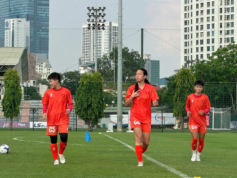 Linda Phạm đã thử sức để tìm cơ hội với tuyển U20 Việt Nam.