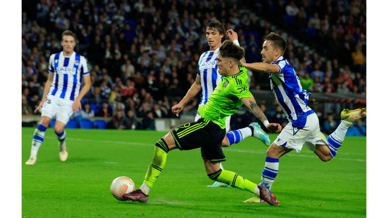 Thống kê đối đầu giữa hai đội