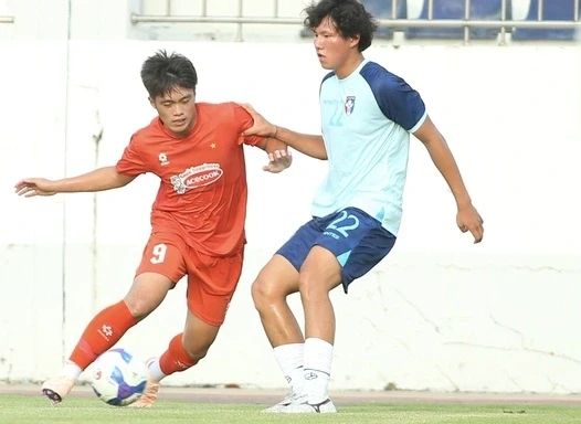 Xây Dựng Sự Đoàn Kết Trong Đội Ngũ