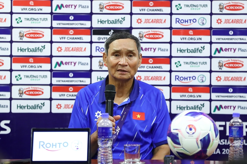 Những Cú Đạp Xuống Tuyệt Vời